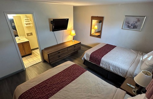 Clinton Hotel | Wye Motel