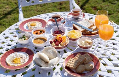 Kotagiri Villa | Wyncroft Bed and Breakfast, Heritage Bungalow at Kotagiri