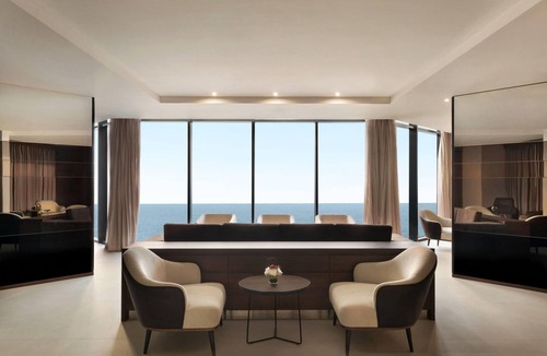 Rumailah Hotel | Wyndham Garden Ajman Corniche