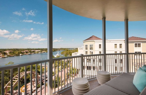 Jupiter Hotel | Wyndham Grand Jupiter at Harbourside Place