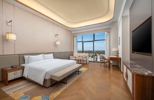 Huazhou Hotel | Wyndham Huazhou South