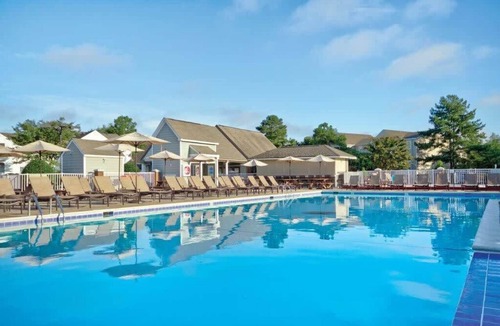 Williamsburg Condo | Wyndham Kingsgate- 1BR- Apartment with Resort Access