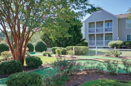 Williamsburg Condo | Wyndham Kingsgate- 1BR- Apartment with Resort Access
