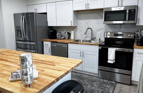 Spenard Apartment | Wyoming 2