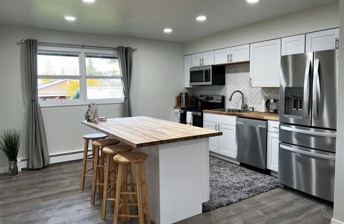 Spenard Apartment | Wyoming