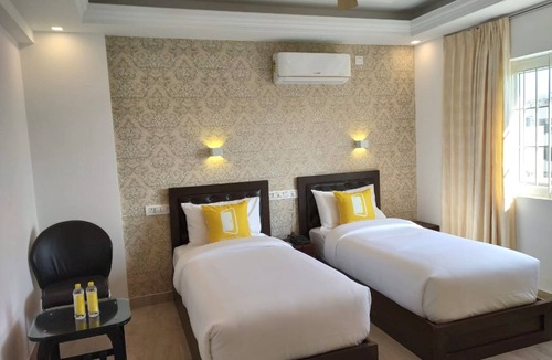 Hoysala Nagar Hotel | X by Bloom - Indiranagar