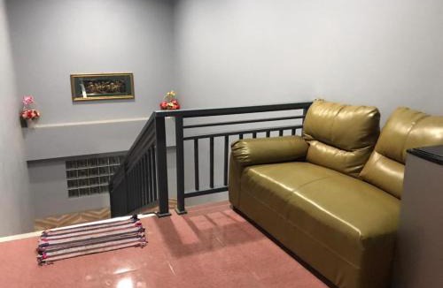 Savannakhet House | xaythone guest house