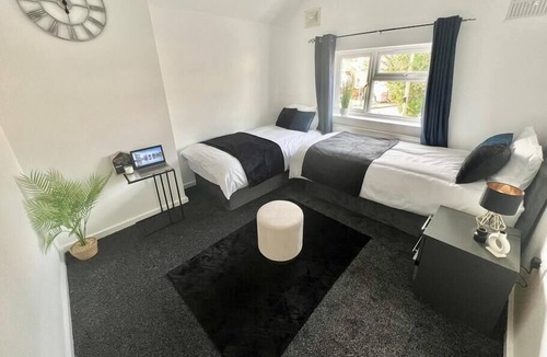 Watford Town Centre Apartment | xcusive properties ltd