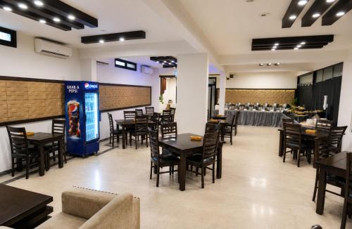 PECHS Hotel | Xefan Shahrah-e-Faisal