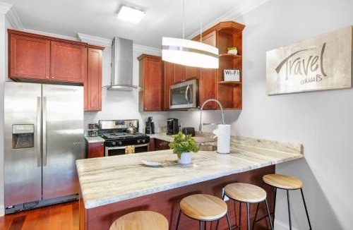 Olde Kensington Apartment | XL Studio - Stylish Studio with Rooftop Pool