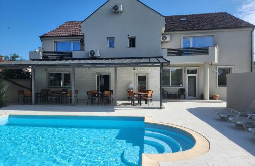 Arad House | XO Residence