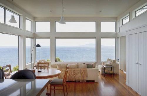 Great Barrier Island Apartment | XSPOT Cliff House apartment, secluded 4WD location