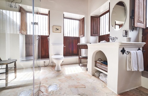 Old Dubai Hotel | XVA Art Hotel