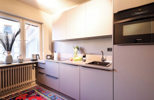 Ottensoos Apartment | XZLLENZ: 7 pers. | S-Bahn-Nuremberg | Parking | Kitchen | Bathroom | Smart-TV | Wellbeing