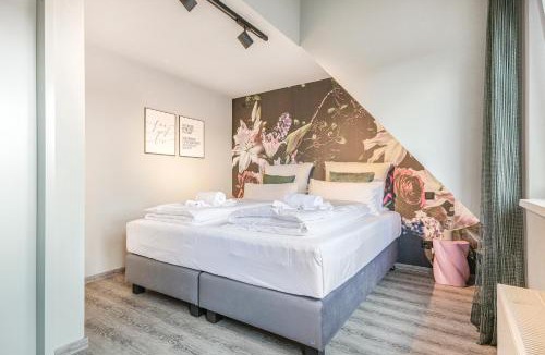 Ottensoos Apartment | XZLLENZ Modern S-Bahn Smart-TV Küche Parken Wellbeing