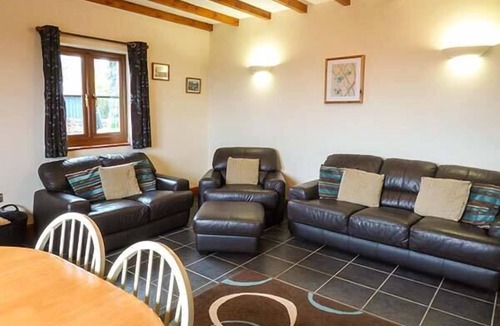 Bontnewydd Cottage | Y Bwthyn
