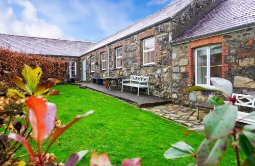 Llanengan House | Y Stabl