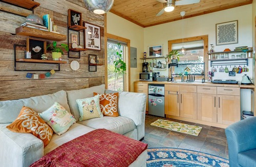 Stokes Apartment | Yadkin River 'Treehouse'~ Miles of Trails On-Site