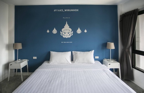 Arun Amarin Hotel | Yaks House Hostel