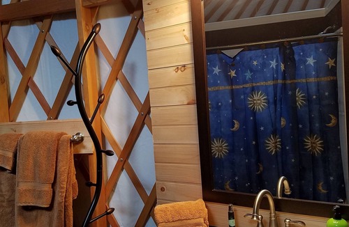 Town of Varick Bed & Breakfast | Yale Manor B&B and Yurt Glamping