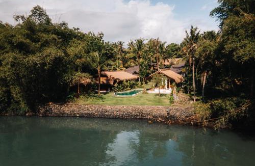 West Selemadeg Hotel | Yama Balian