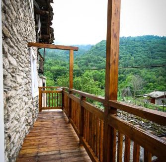 Gravere Bed & Breakfast | Yamabushi B&B