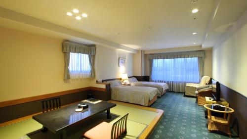 Tsubaki Onsen Hotel | Yanagiya