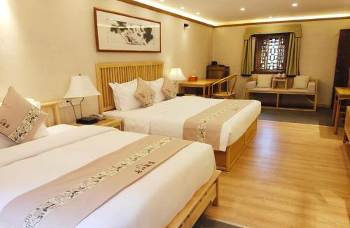 Yangshuo Resort | Yangshuo Ancient Garden Boutique Hotel-English speaking team&Swimming pool&Activities organized&Free pick up from Airport or TS over 4 nights