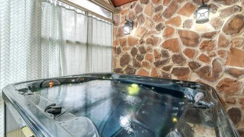 Yangyang House | Yangyang Hajodae Ecoheim Four Seasons Heated Pool N Spa Pension