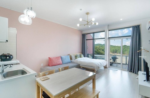 Yangyang House | Yangyang In Memory Pension