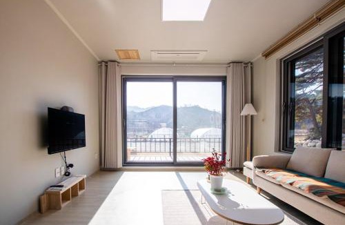 Yangyang House | Yangyang Stay in Bricks