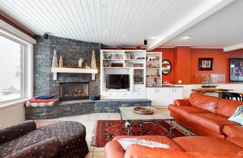 Big White Ski Resort House | Yankee Sno-Home