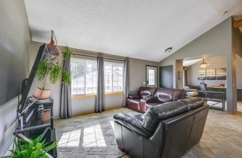 Kalifornsky House | Yard Space w/Fire Pit: Kenai Getaway!