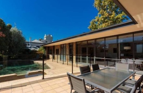 Yarra Glen House | Yarra Glen Grand Hotel