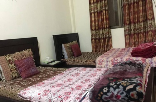 Gilgit Hotel | Yasin Holiday Hotel