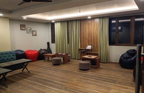 Tapovan Hotel | Yatram