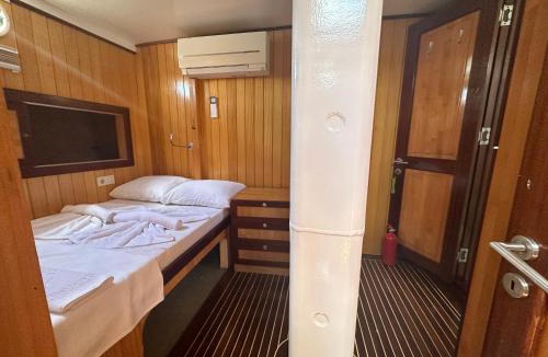 Bodrum City Center Boat Rental | Yeşin