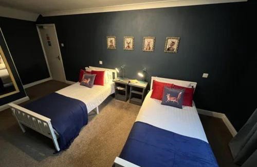 Edenbridge Hotel | Ye Olde Crown