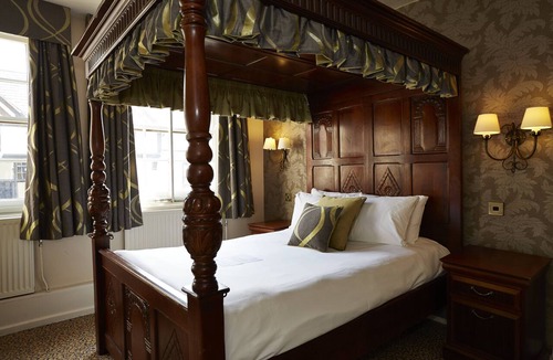 Worcester Hotel | Ye Olde Talbot Worcester by Greene King Inns