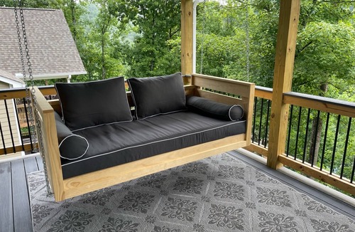Lakeside Estates House | YEAH SPRING! Enjoy 15% discount on bookings made w/in 30 days of your stay!