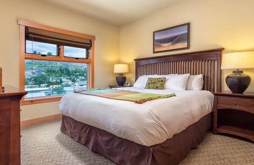 Chelan Resort | Year around world class FUN !