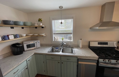 Middlesex House | Year-round, beautiful lake front home on Canandaigua Lake. 20-min to Ski Resorts