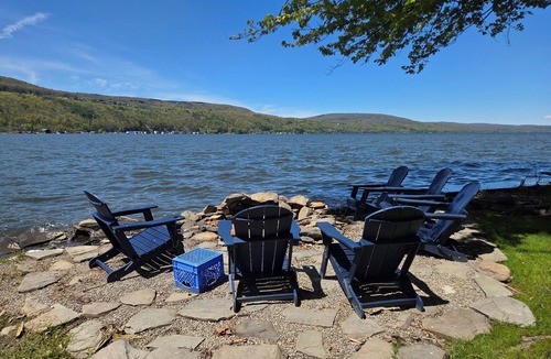 Middlesex House | Year-round, beautiful, peaceful, lake front home on Canandaigua Lake.