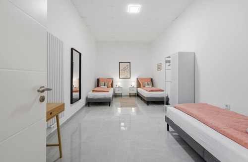Schafhof Apartment | Yello Homes - Souterrain - Whirlpool - LuxuryStyle