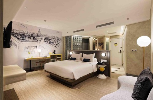 Gambir Hotel | YELLO Hotel Harmoni