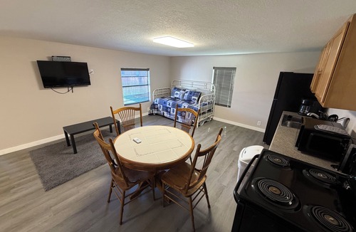 Murfreesboro Hotel | Yellow Diamond Inn