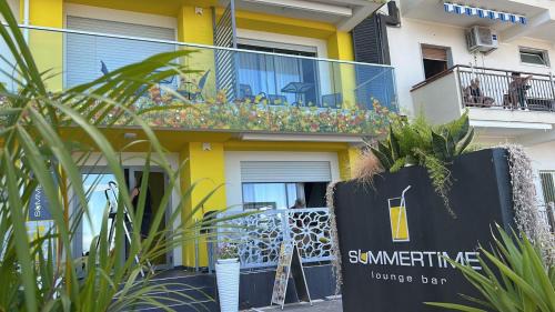 Torre Melissa Apartment | Yellow Dream B&B