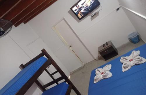 La America Hostel | Yellow House Hostel