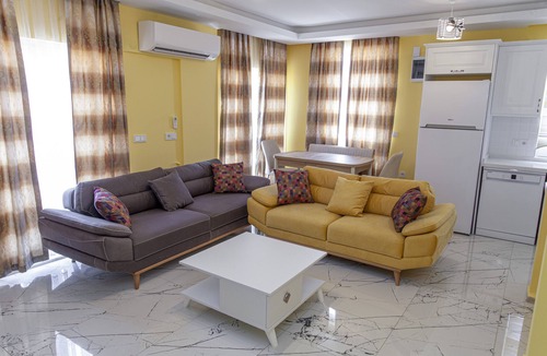 Tasbuku Villa | Yellow Villa Marmaris Daily Weekly Rental