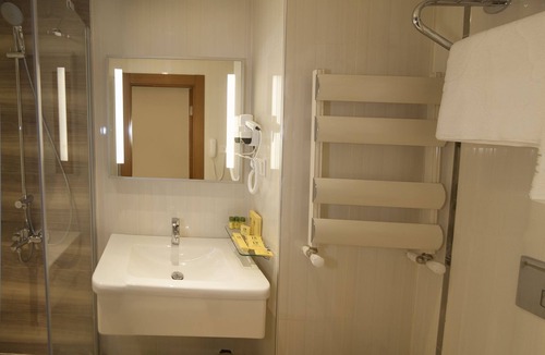Ulus Hotel | Yeni Bahar Otel